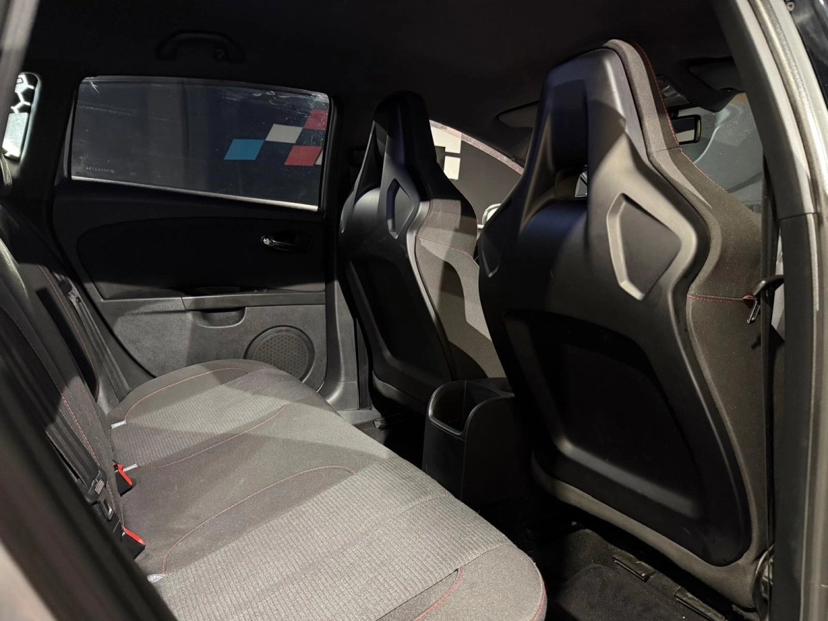 Seat Leon - photo 21