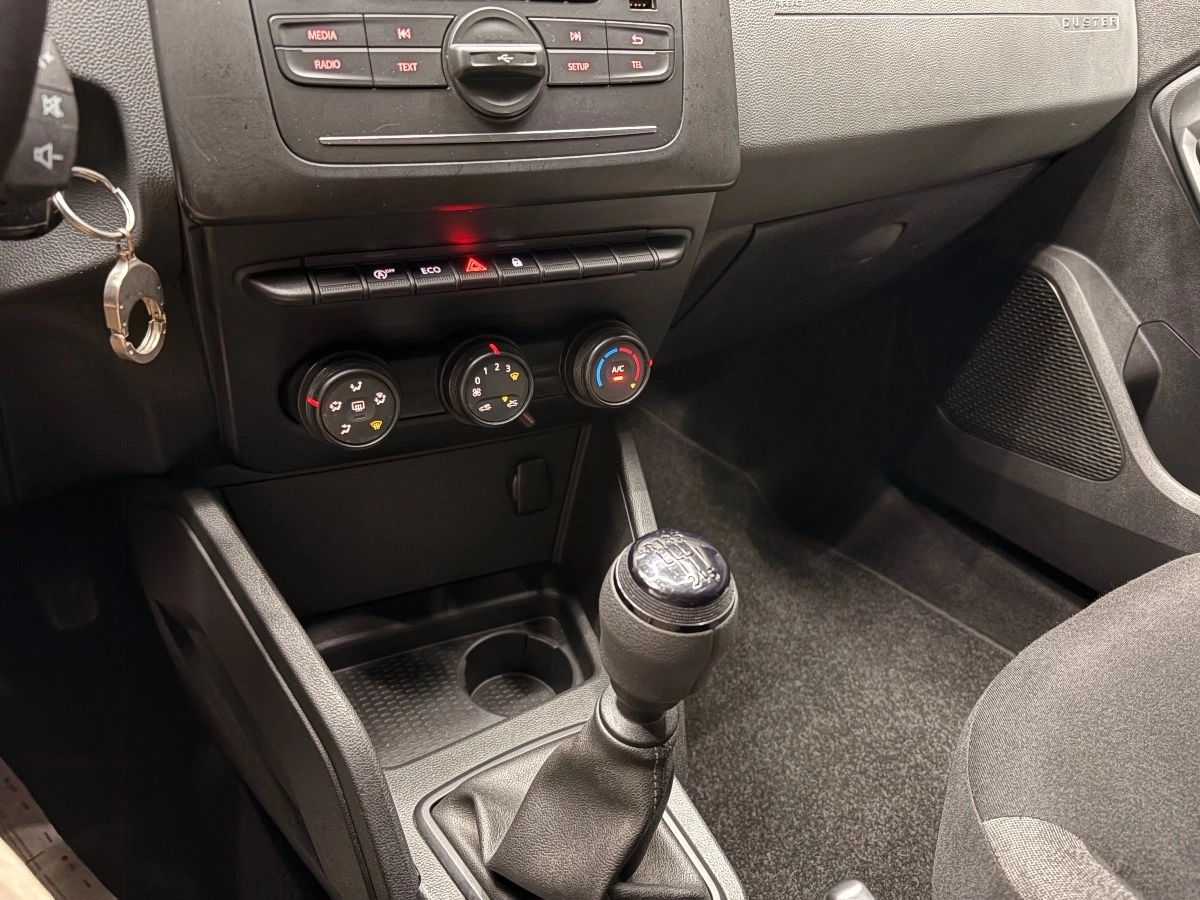 Dacia Duster - photo 17