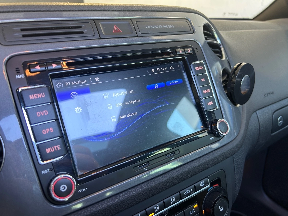 Volkswagen Tiguan - photo 16
