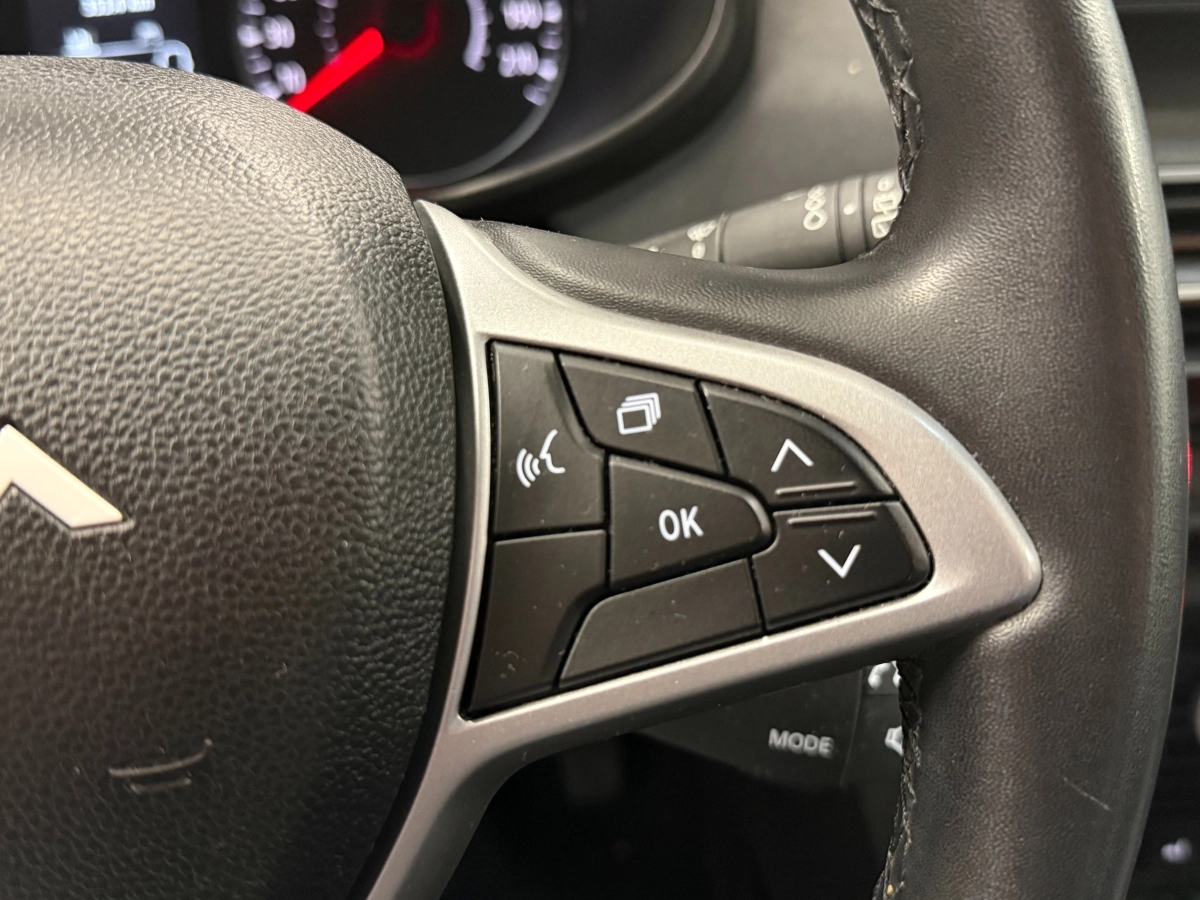 Dacia Sandero - photo 18