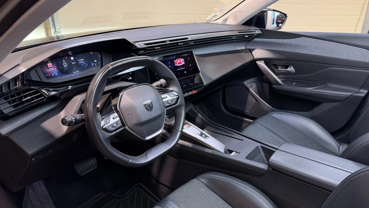 Peugeot 308 - photo 8