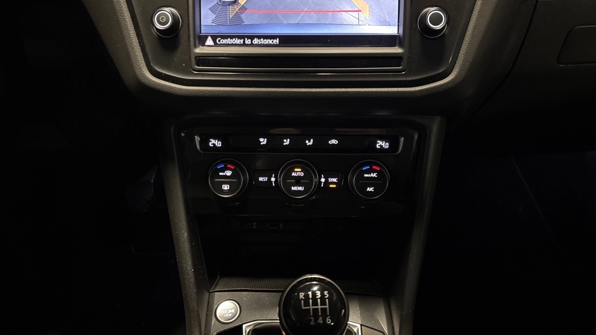 Volkswagen Tiguan - photo 25