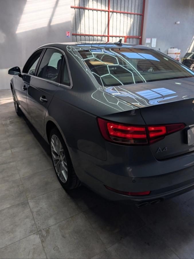 Audi A4 2.0 TDI 190 AMBITION LUXE QUATTRO S-TRONIC BVA
