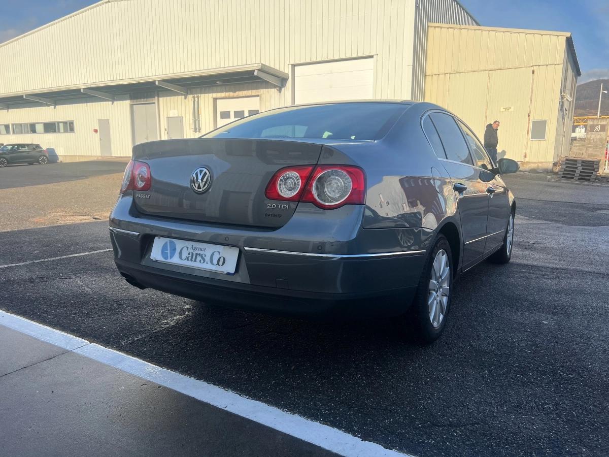 Volkswagen Passat 2.0 TDI 140 CARAT