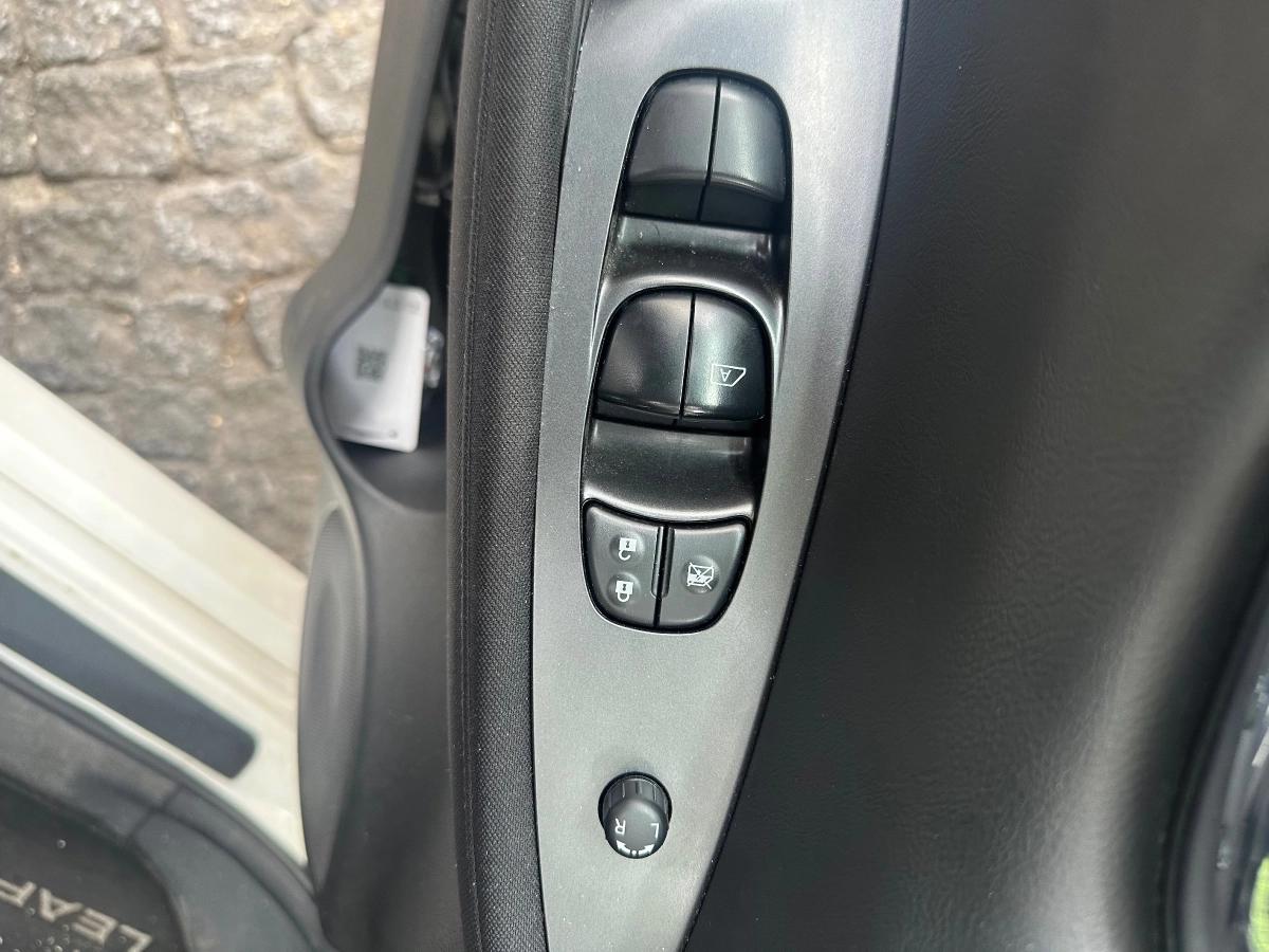 Nissan Leaf ELECTRIC 150 122PPM 40KWH AVEC-BATTERIE BUSINESS BVA