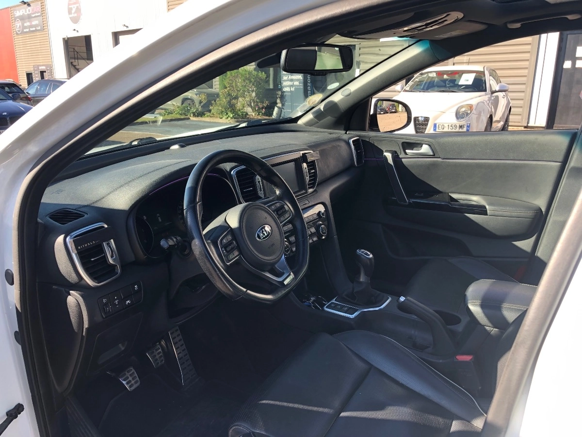 Kia Sportage - photo 10
