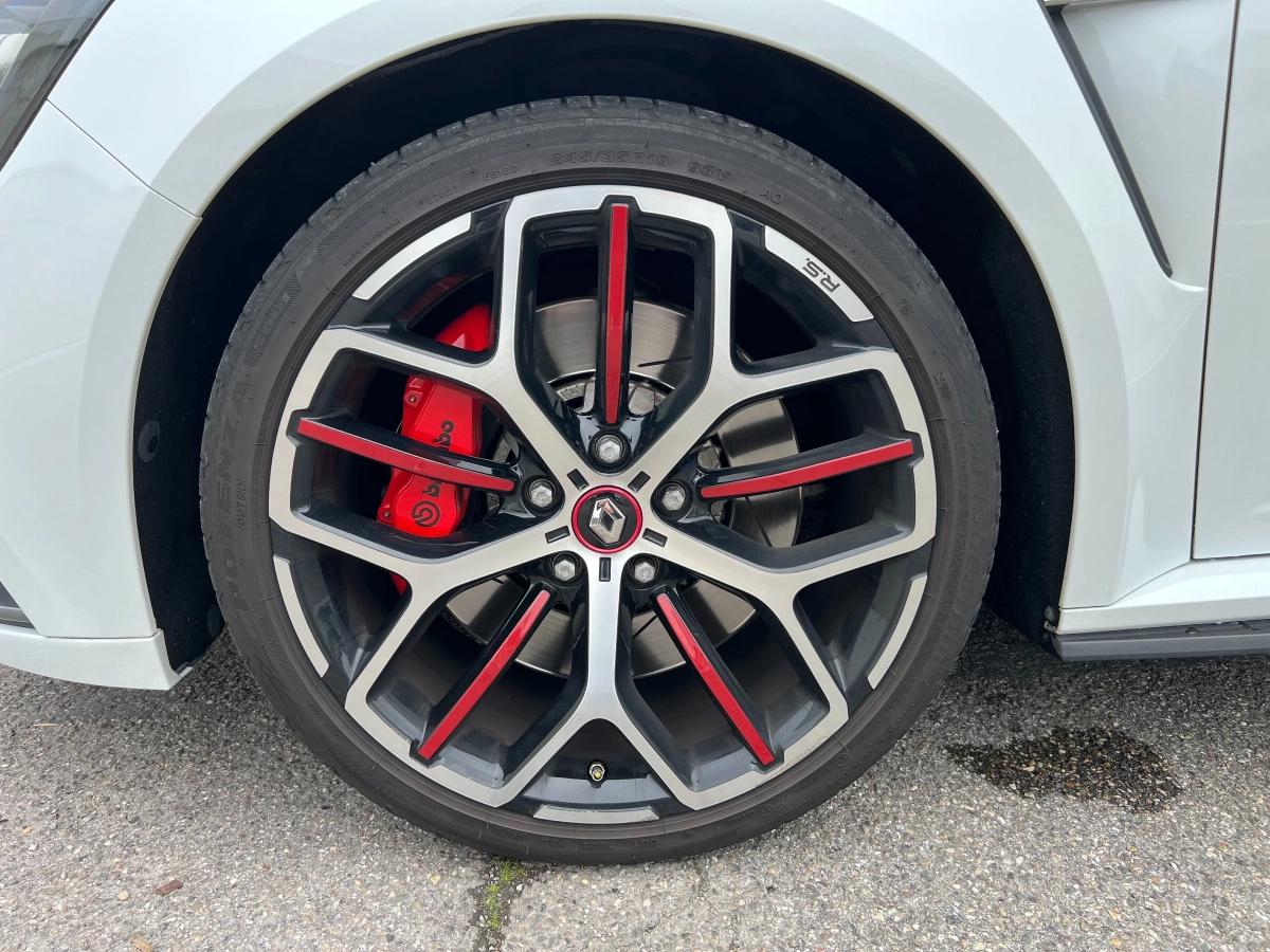 Renault Megane 1.8 300 RS TROPHY