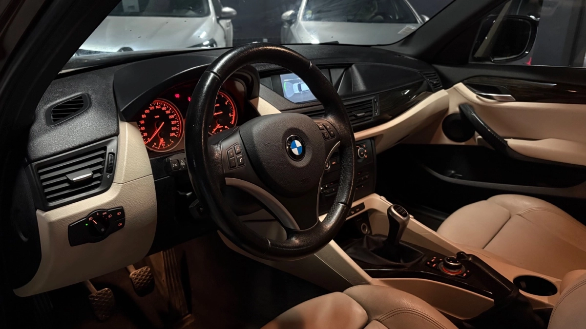 Bmw X1 - photo 23