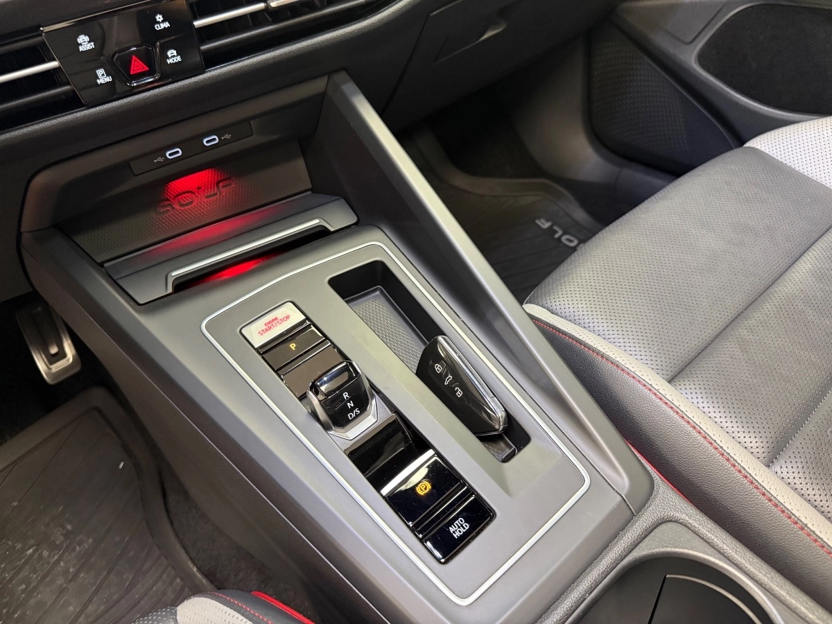 Volkswagen Golf - photo 15