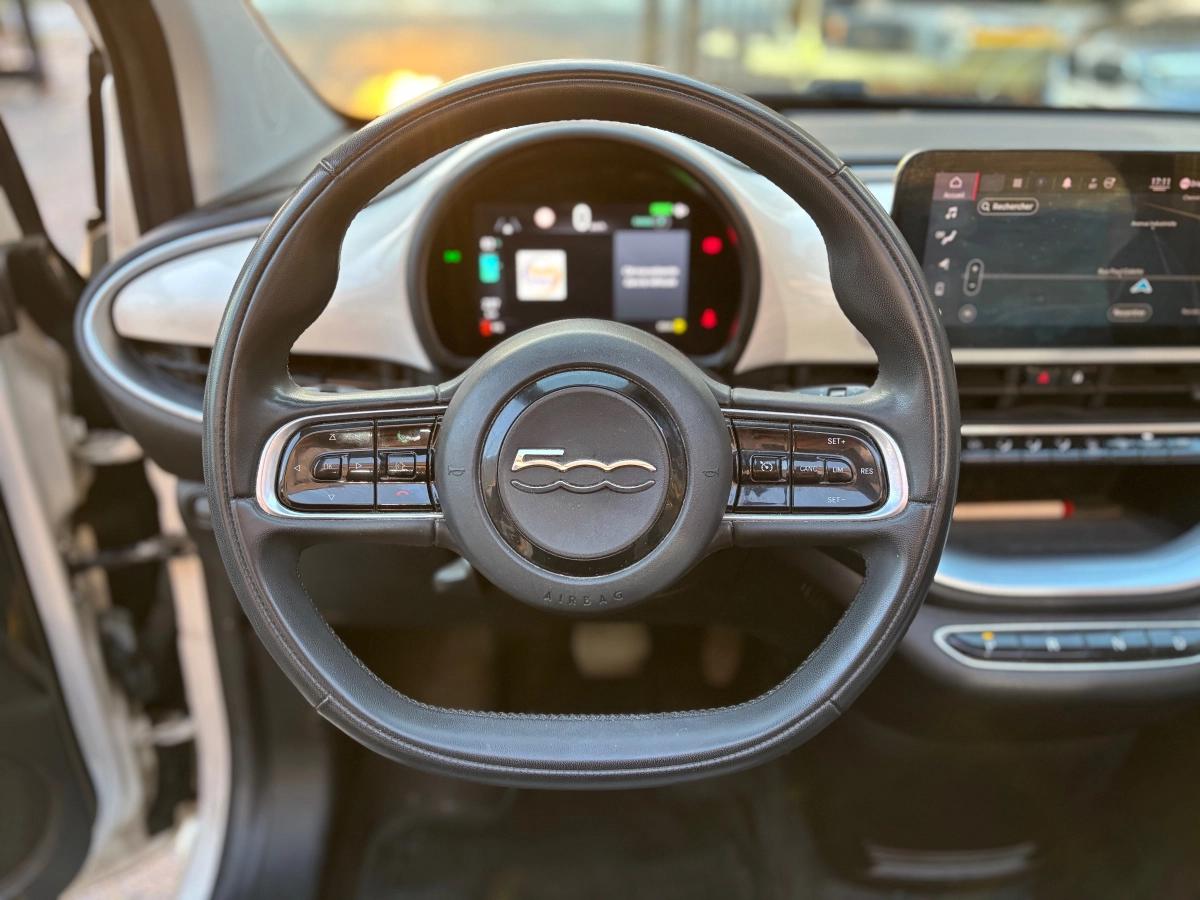 Aperçu indisponible de Fiat 500e