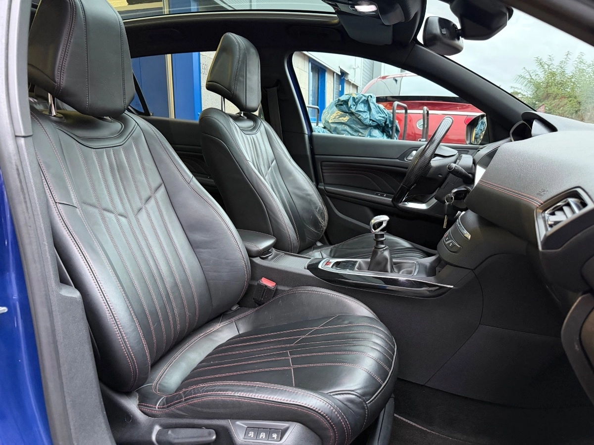 Peugeot 308 - photo 11