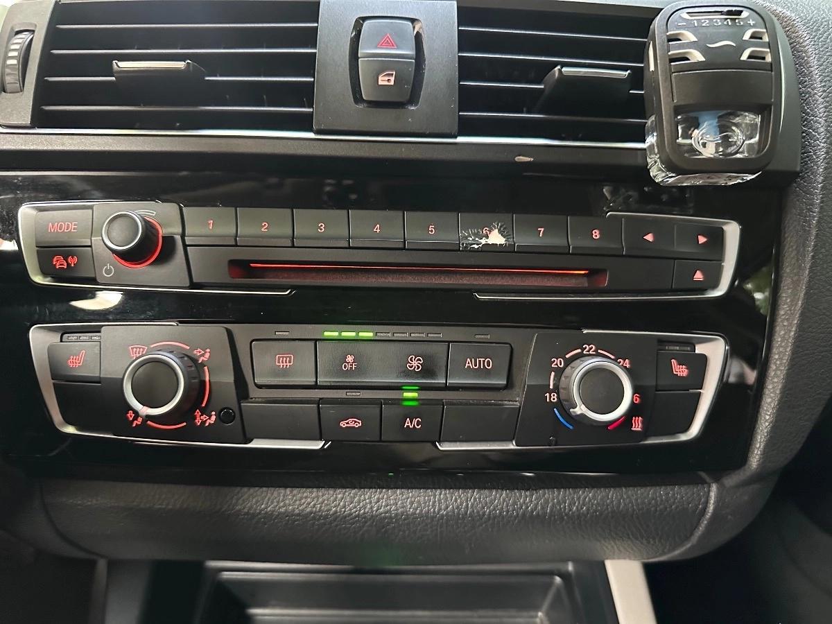 Bmw Serie 1 1.5 118 I 135 LOUNGE