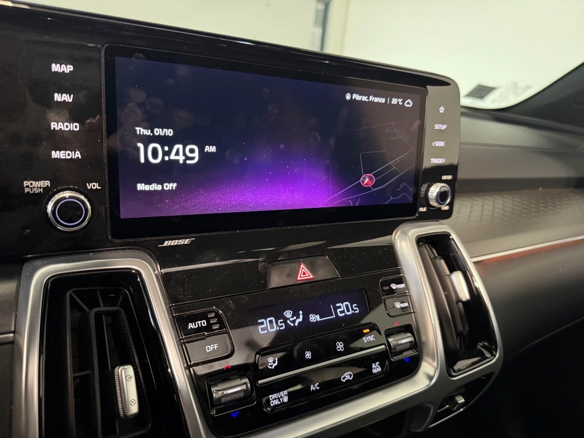 Kia Sorento - photo 16