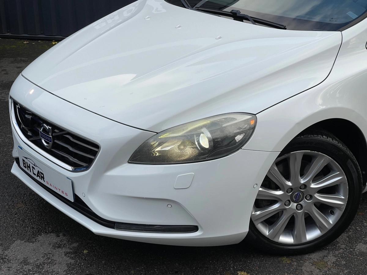 Aperçu indisponible de Volvo V40