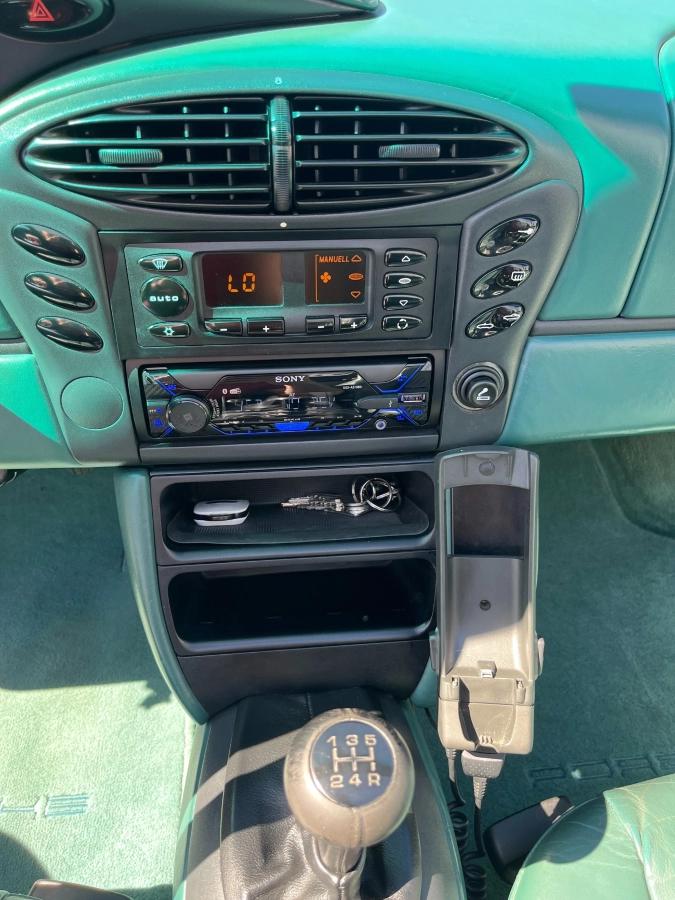 Porsche Boxster 2.5 205