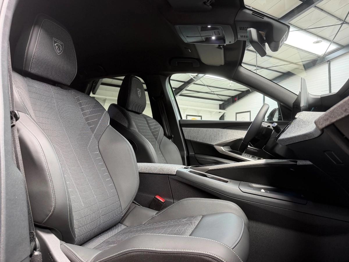 Peugeot 3008 GENERATION-II 135 CV HYBRID GT PACK 360/CARPLAY/1°MAIN