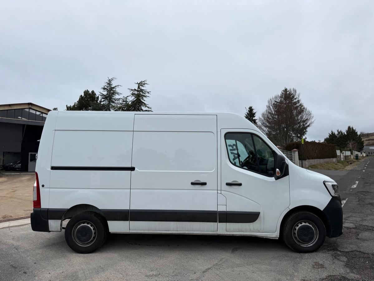 Renault Master Vu FOURGON 2.3 DCI 135 33 L1H2 CONFORT