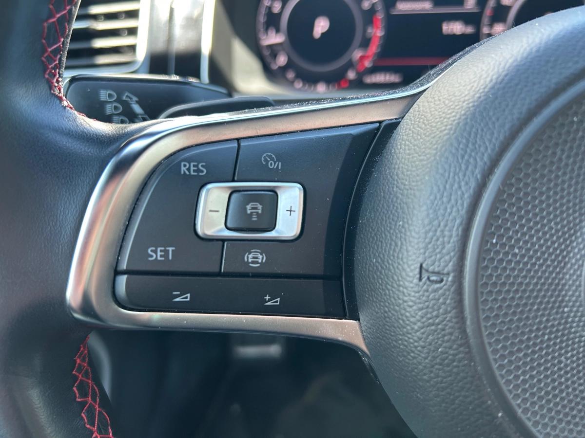 Volkswagen Golf 2.0 TSI 245 GTI DSG BVA