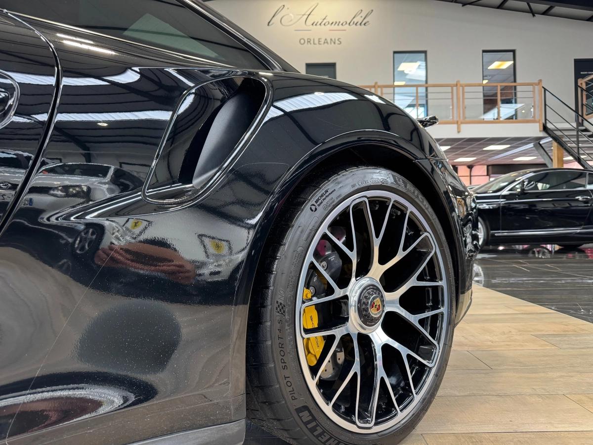 Porsche 911 COUPE 3.8 TURBO 560 S PDK BVA