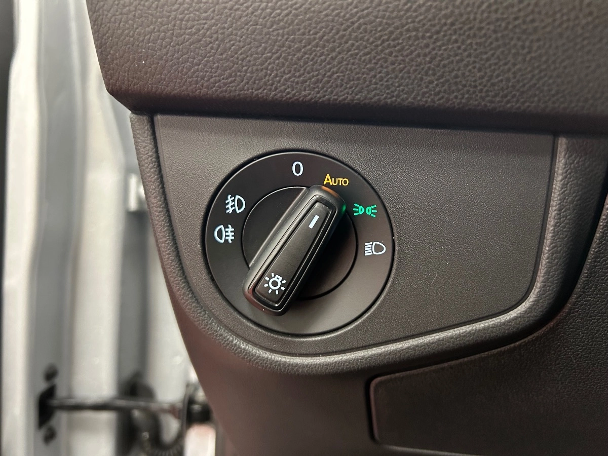 Volkswagen Polo - photo 7