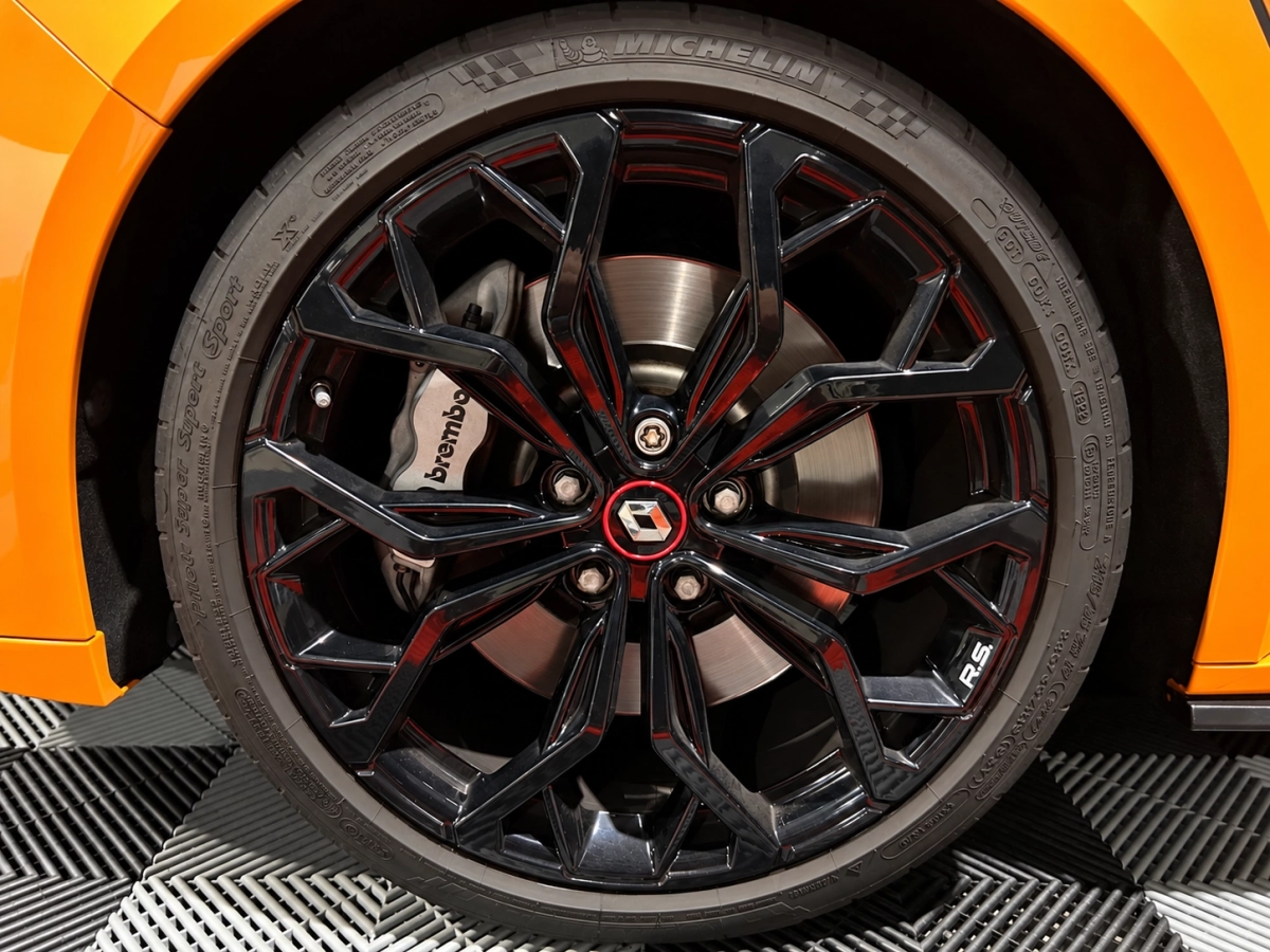 Renault Megane - photo 29