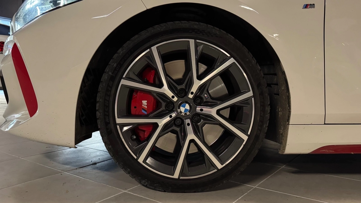 Bmw Serie 1 - photo 12