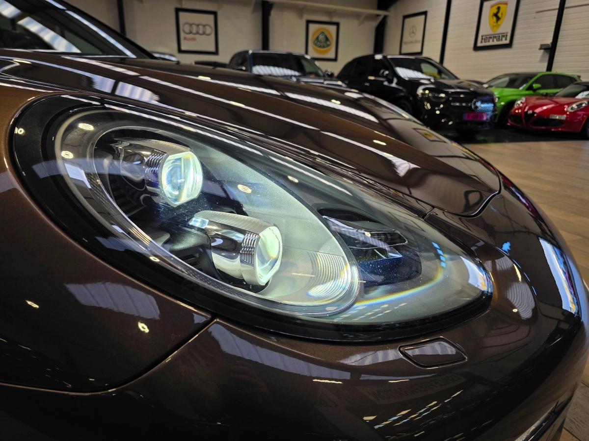 Porsche Panamera 3.0 E-HYBRID 416H 335 PHEV 9.4KWH S BVA