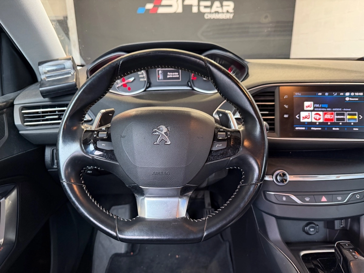 Peugeot 308 - photo 16
