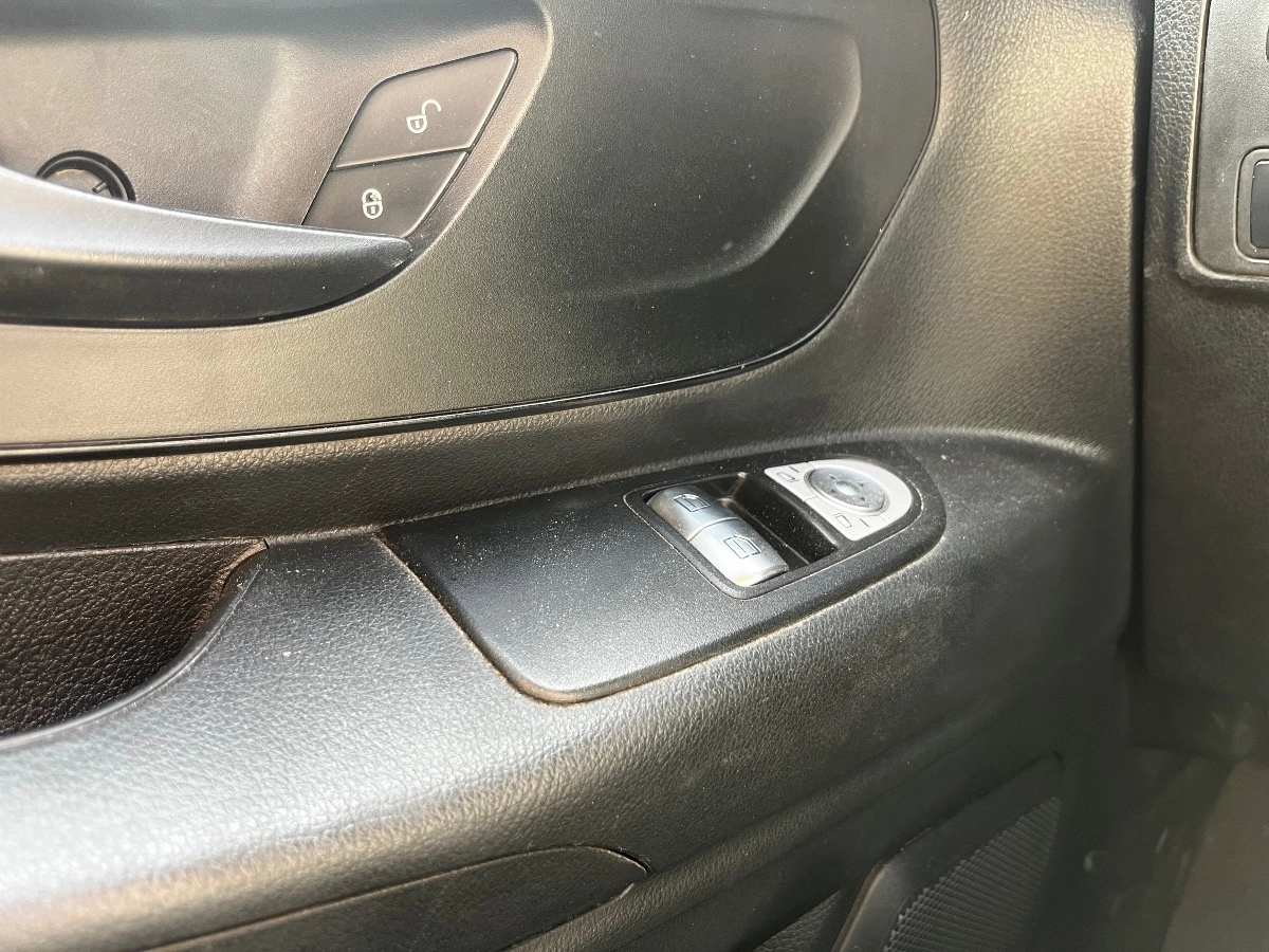 Mercedes Vito Vu - photo 14