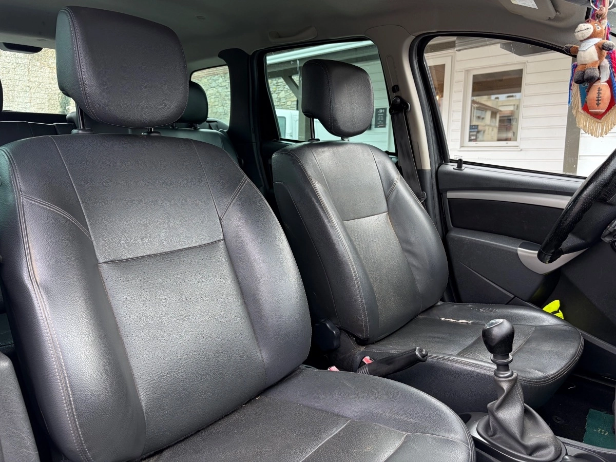 Dacia Duster - photo 15