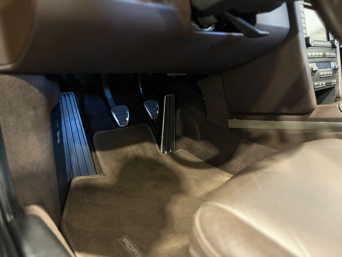 Porsche 911 - photo 24