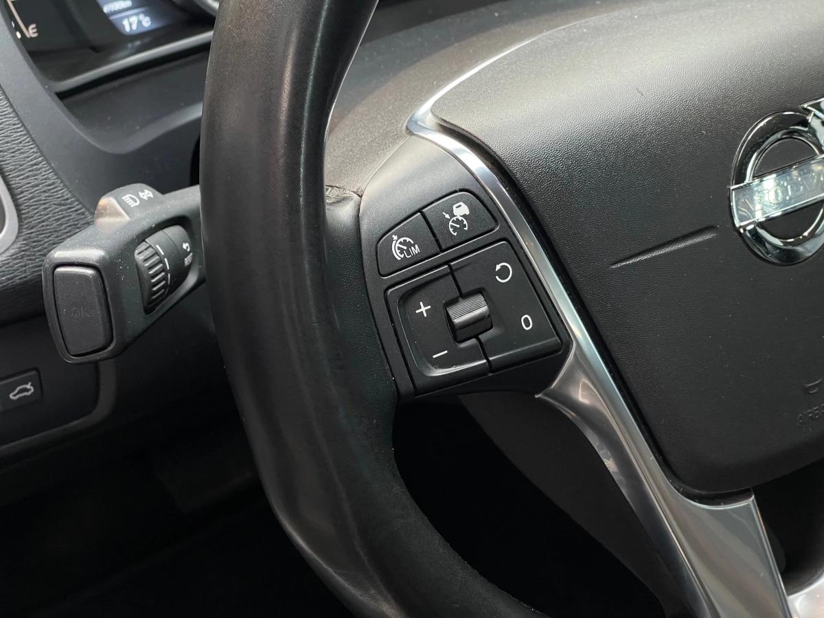 Aperçu indisponible de Volvo V40