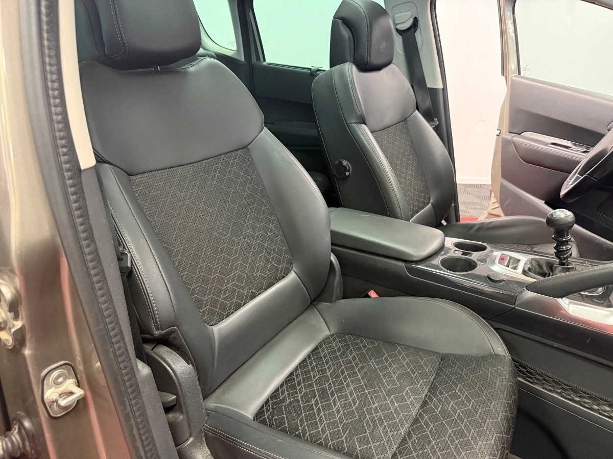 Peugeot 3008 - photo 15