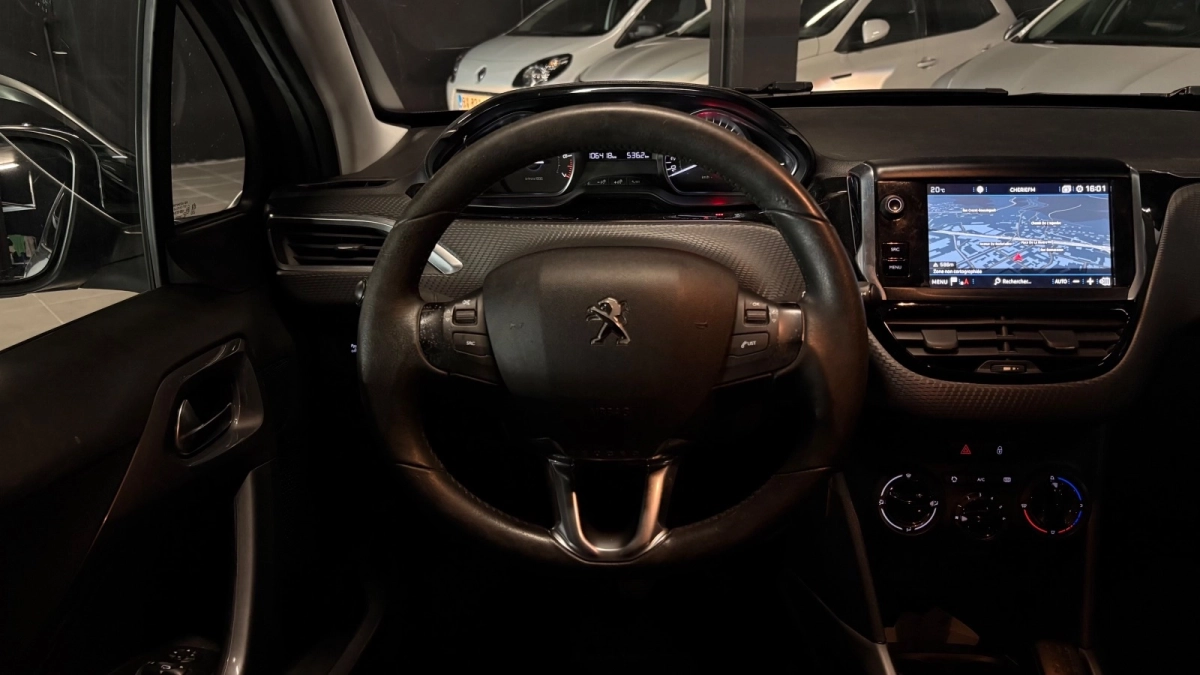 Peugeot 2008 - photo 17