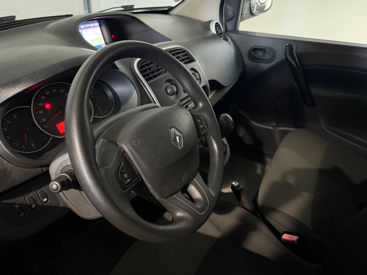Renault Kangoo Express - photo 13