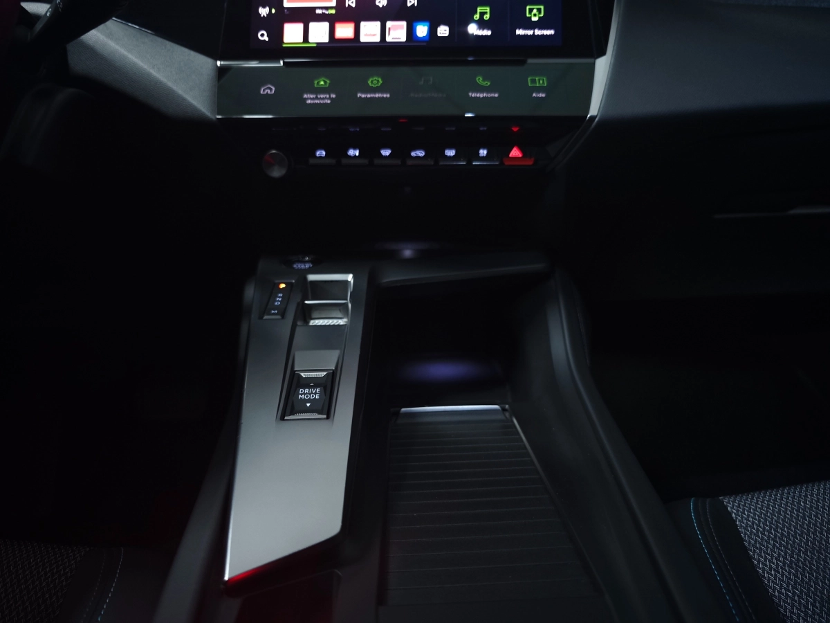 Peugeot 308 - photo 16
