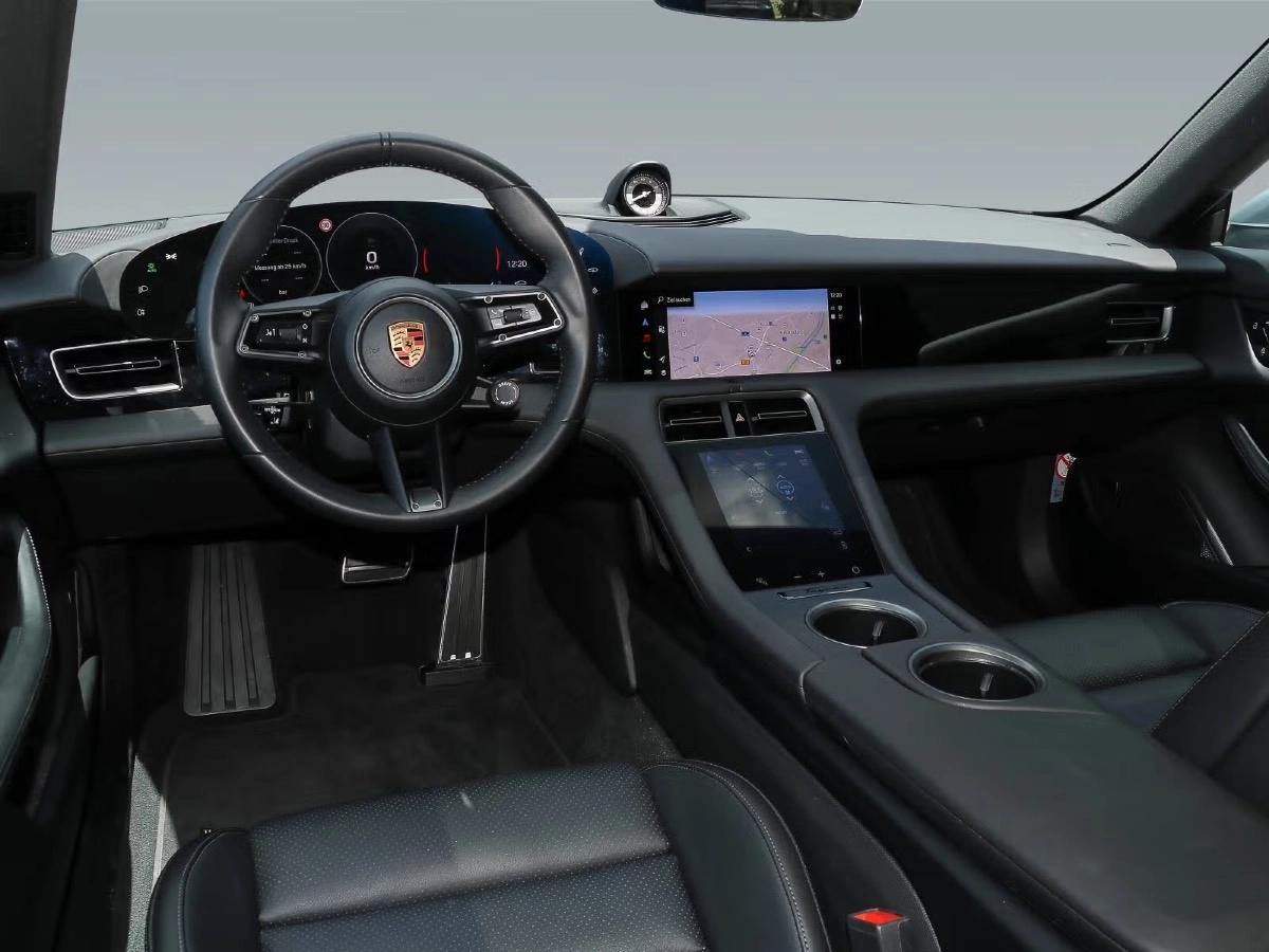 Porsche Taycan Sport Turismo 435ch 634Km WLTP Phase II/Roues AR Dir/PVT+/Chrono/Sound/Sièges 18/Bose/Pano/HD Matrix