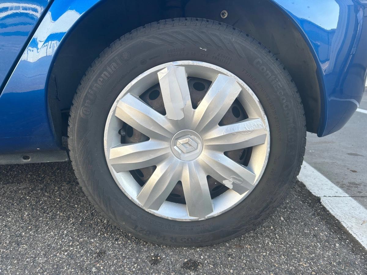 Renault Clio CAMPUS 1.2 75