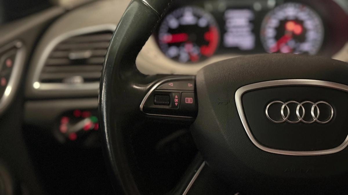 Audi Q3 - photo 21