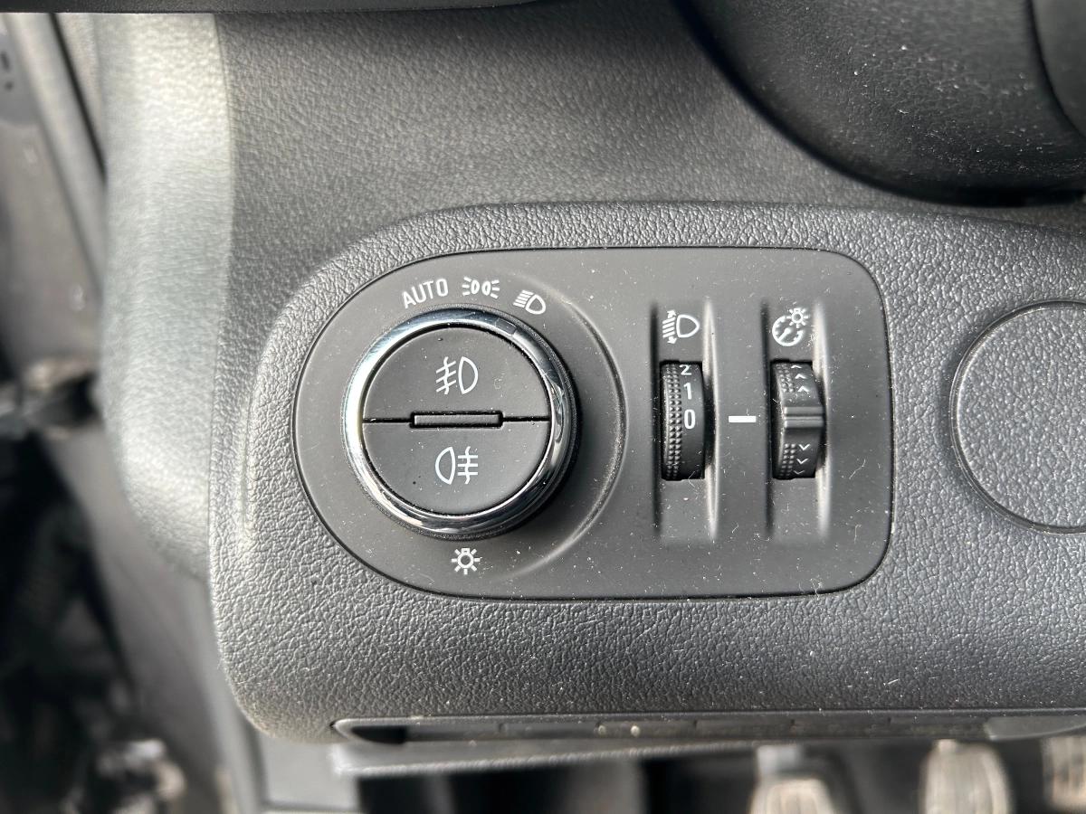 Opel Combo Life COMBI 1.2 T 110 L2H1 EDITION