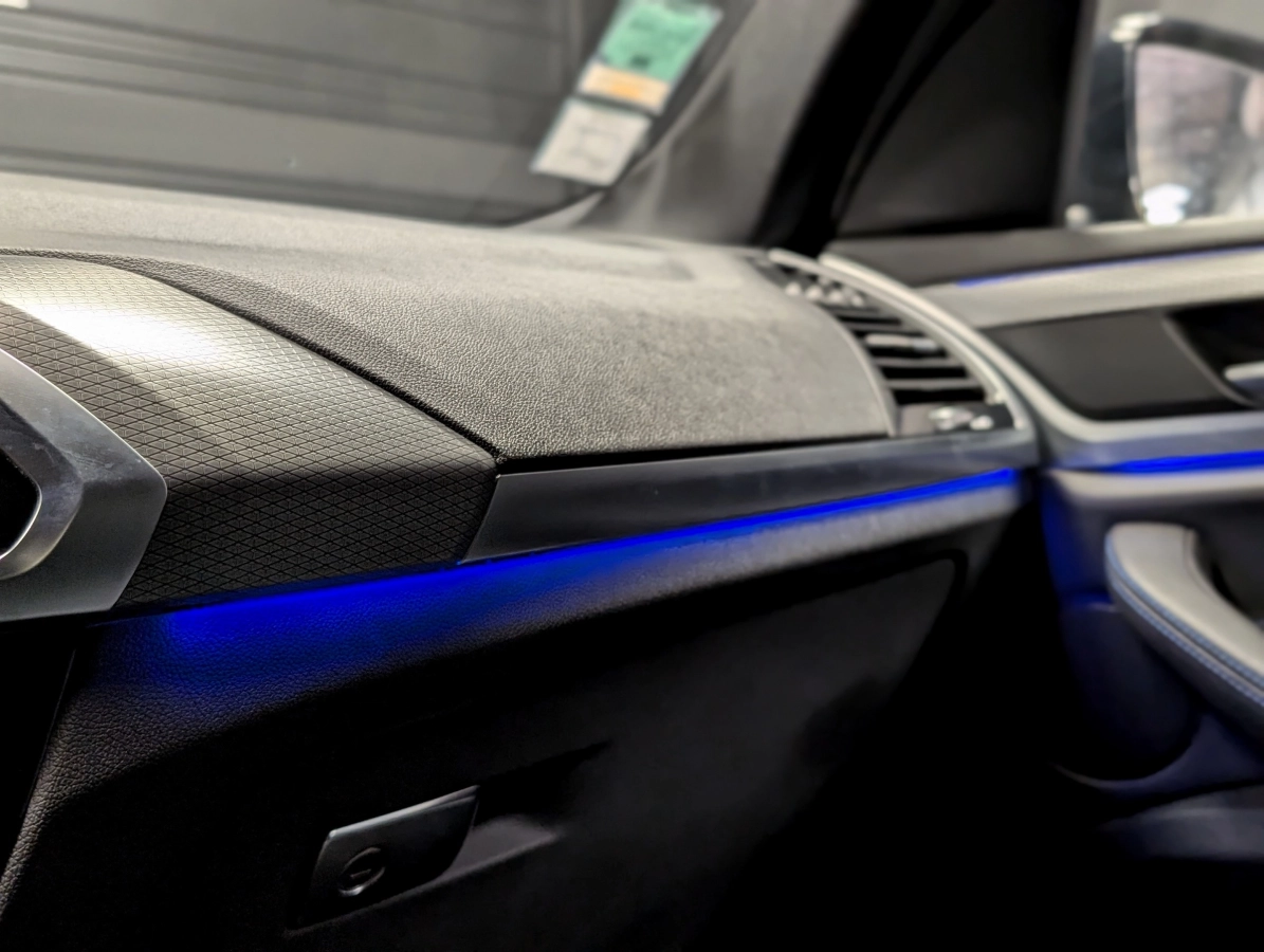 Bmw X3 - photo 32