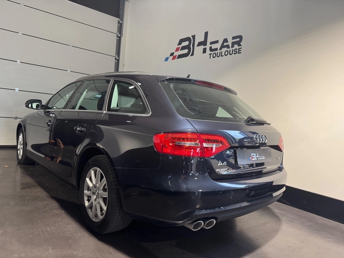Audi A4 - photo 6