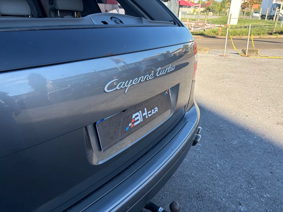 Porsche Cayenne - photo 7