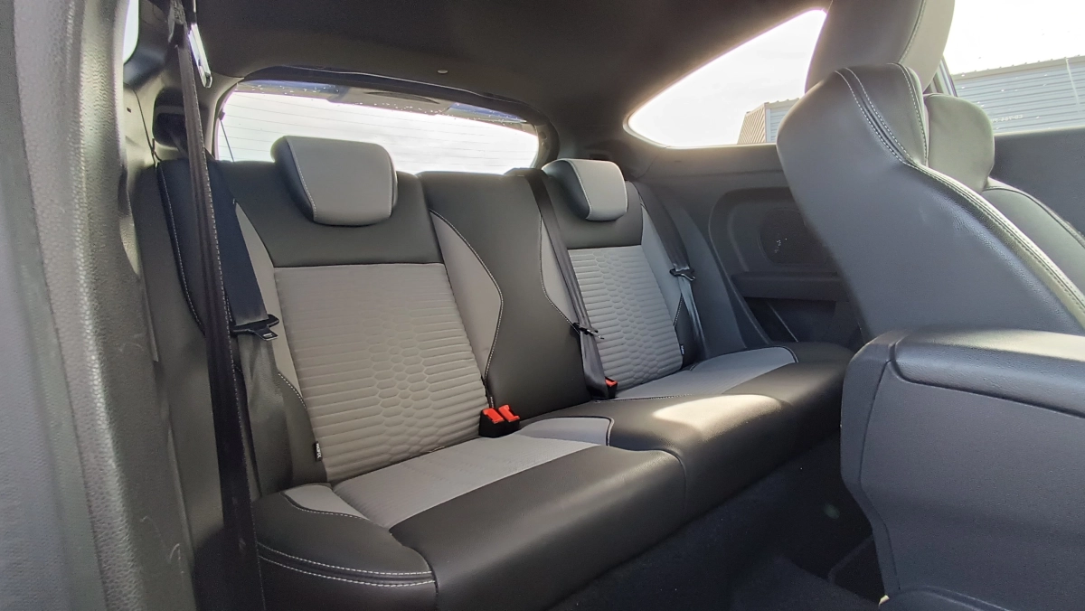 Ford Fiesta - photo 8