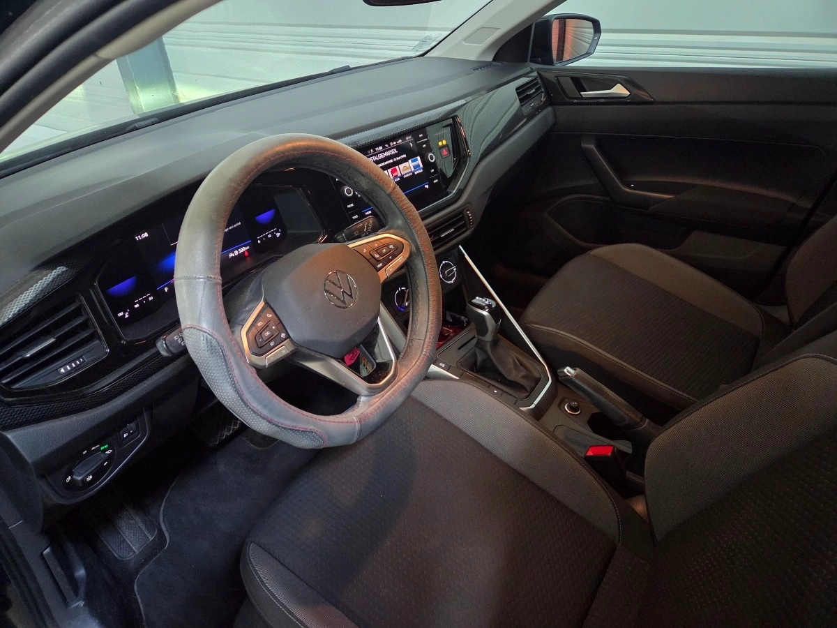 Volkswagen Polo - photo 11