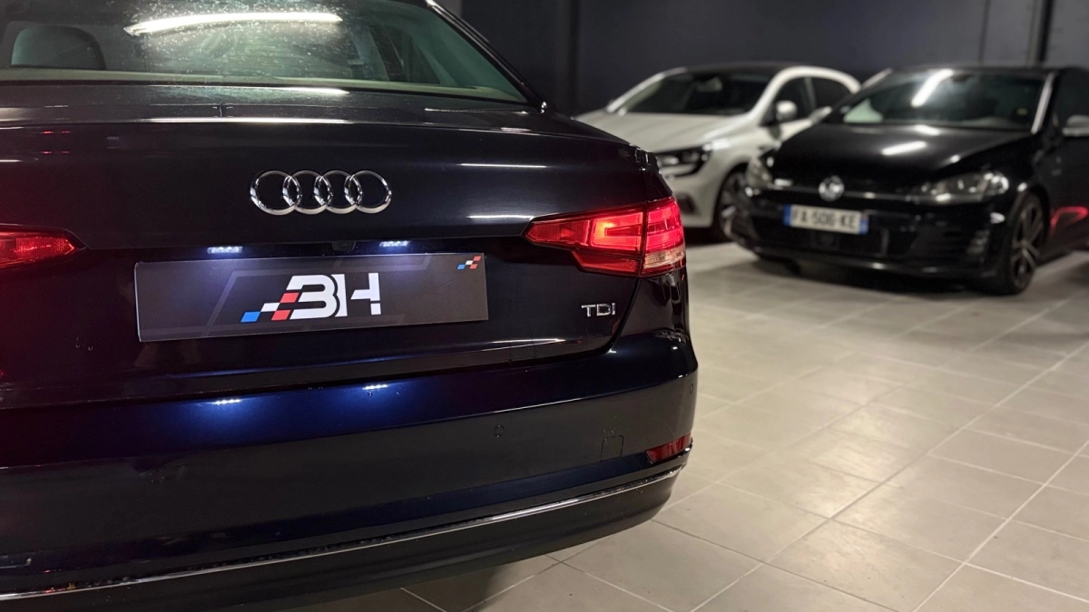 Audi A4 - photo 8