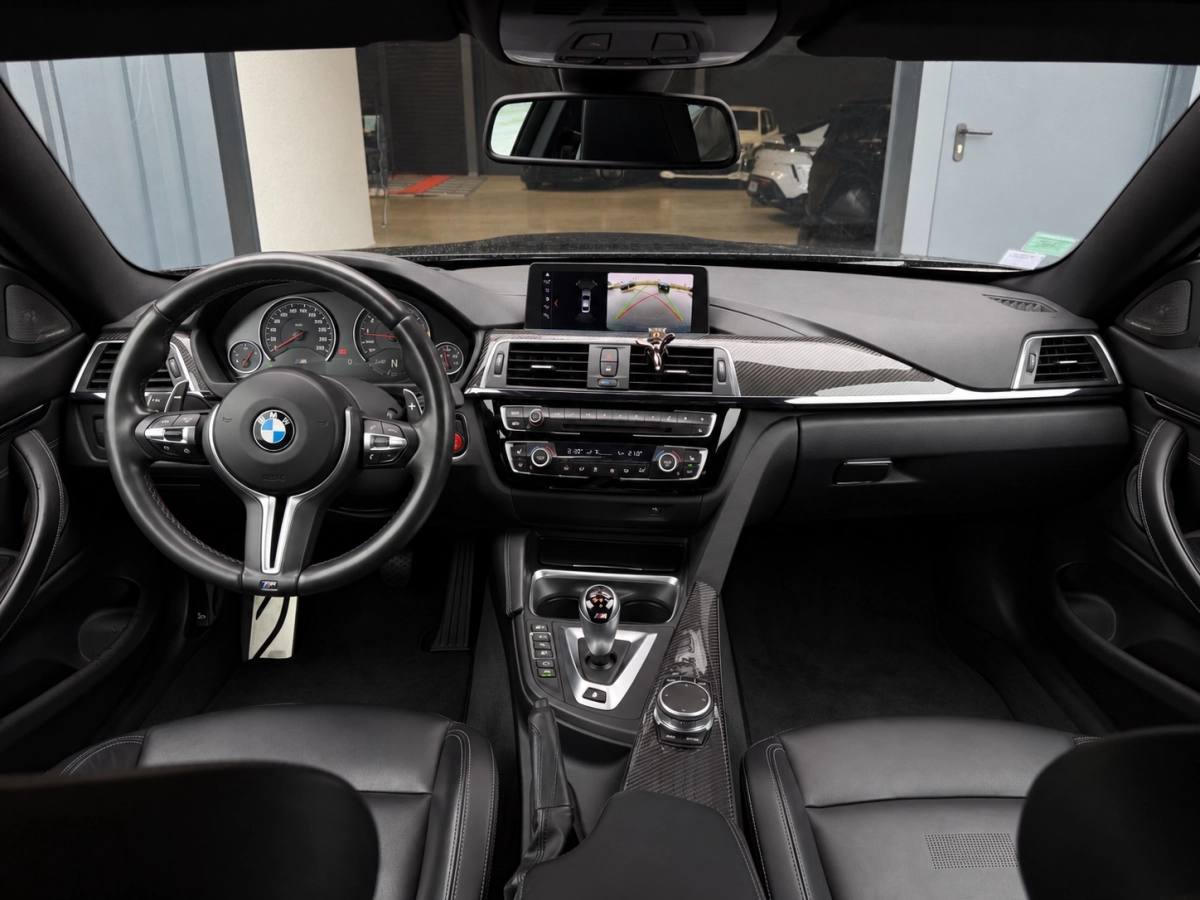 Bmw M4 - photo 6