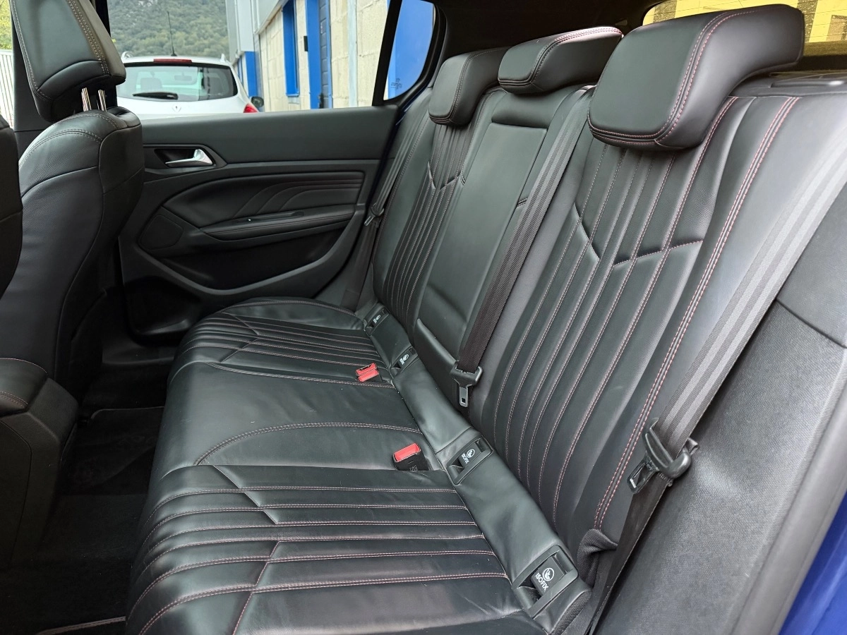 Peugeot 308 - photo 10
