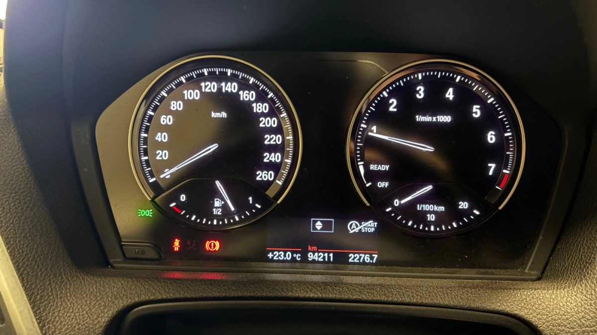 Bmw Serie 1 - photo 25