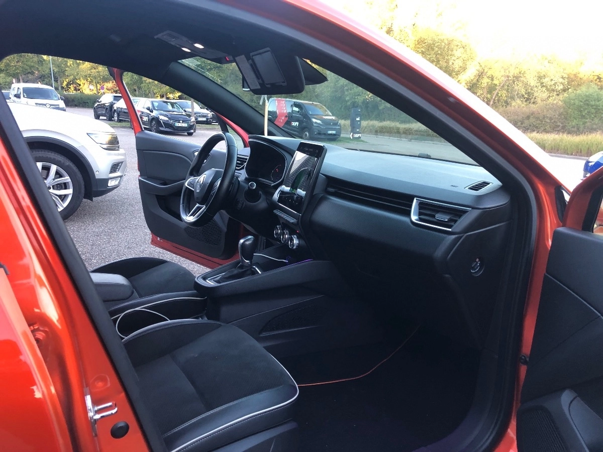 Renault Clio - photo 24